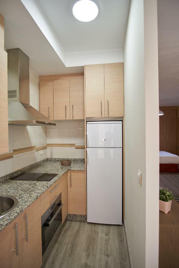 Apartamentos Los Arroyos Ponferrada Εξωτερικό φωτογραφία